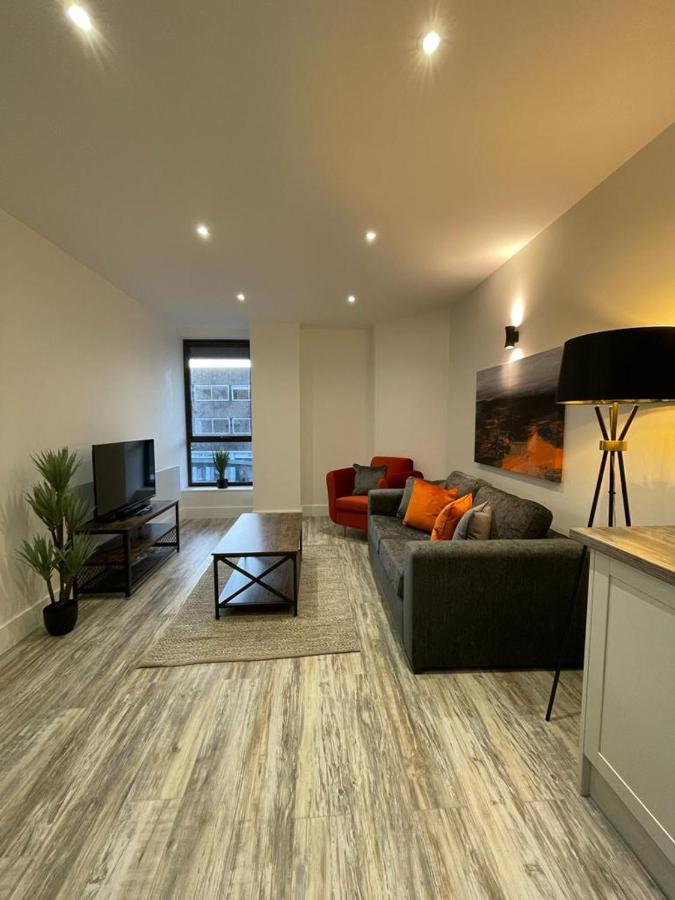 Kingsbridge Point - Cosy One Bed Apartments Near Town Centre, Σουίντον Εξωτερικό φωτογραφία