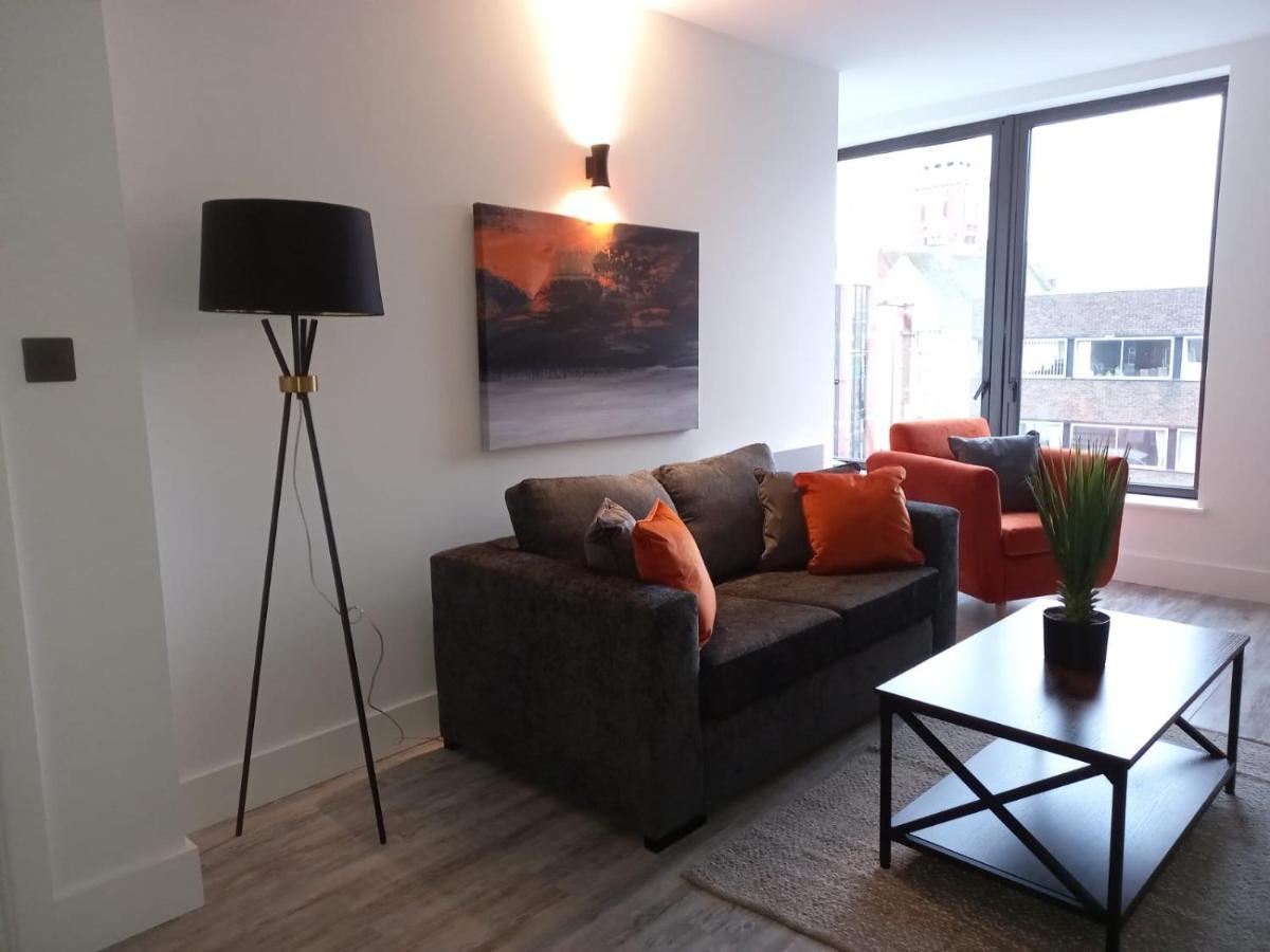 Kingsbridge Point - Cosy One Bed Apartments Near Town Centre, Σουίντον Εξωτερικό φωτογραφία