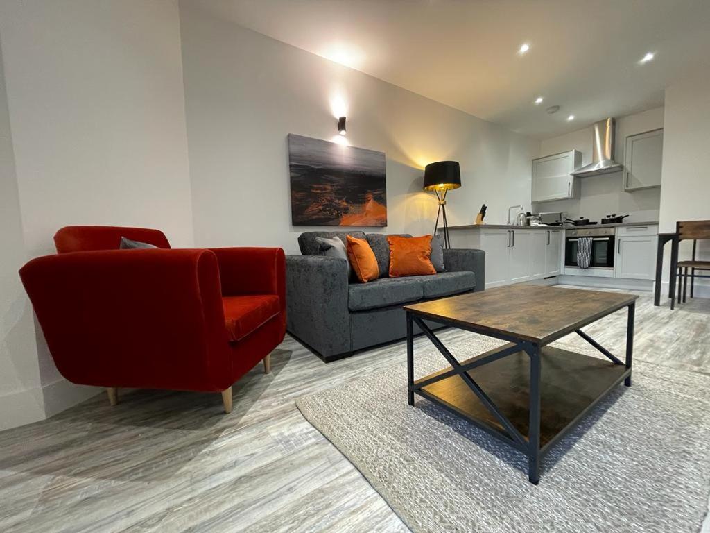 Kingsbridge Point - Cosy One Bed Apartments Near Town Centre, Σουίντον Εξωτερικό φωτογραφία