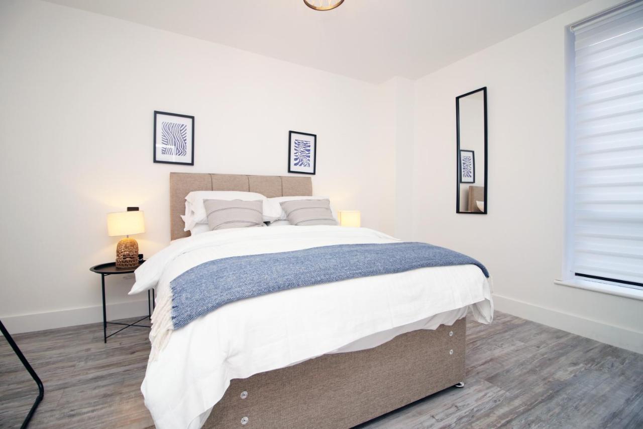 Kingsbridge Point - Cosy One Bed Apartments Near Town Centre, Σουίντον Εξωτερικό φωτογραφία
